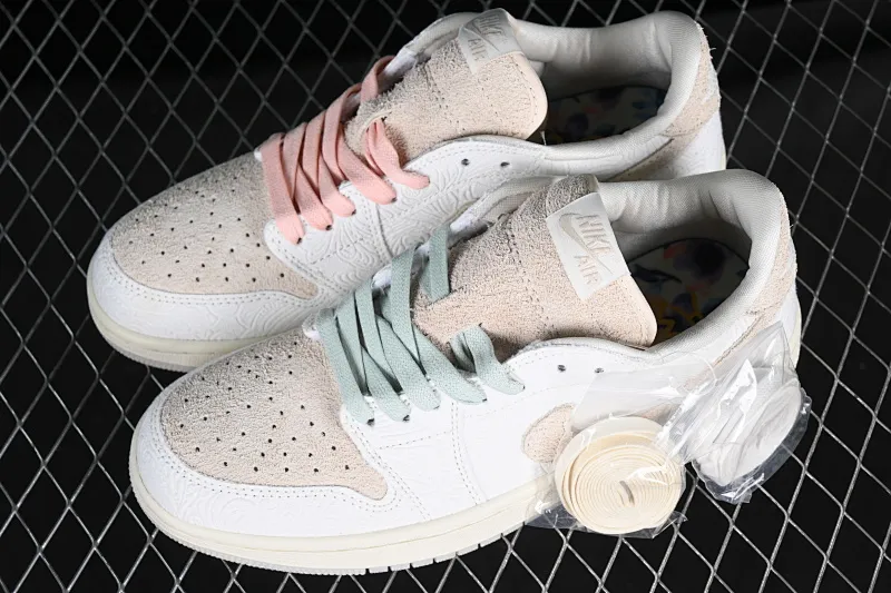 All categories Air Jordan Jordan series basketball shoes Air Jordan 1 Low Z version CP3 x Air Jordan 1 AJ1 Joe 1 embossed white low-top cultural casual sneakers FZ0455-200